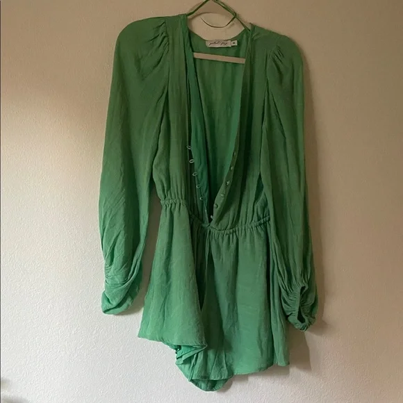 Petal & Pup Green Romper - Picture 2 of 7